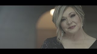 Tiffany Coburn - Jesus (Official Lyric Video)