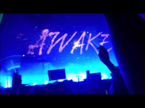 B.A.P LIVE ON EARTH 2016 MOSCOW AWAKE!