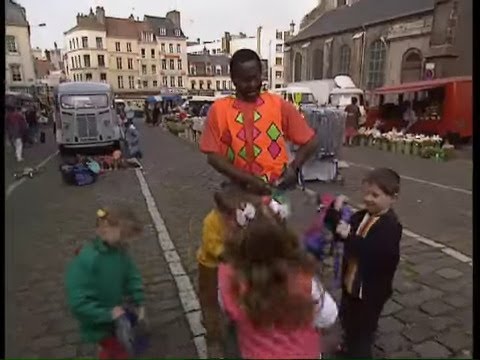 Playdays: The Playground Stop: France Day Trip (1994)