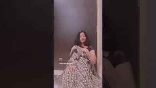 Download lagu Hum Aapke Dil Mein Rehte Hain song by anuradha paudwal & Kumar sanu mp3