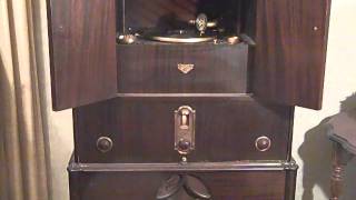 FRED HALL ARTHUR FIELDS JOHNNY MARVIN - I'M SITTING ON TOP OF THE WORLD - ROARING 20'S VICTROLA