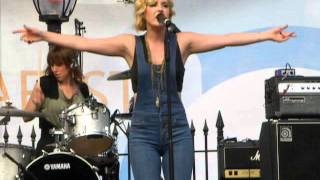 Maggie Rose &quot;Looking Back Now&quot; CMA Fest 2014