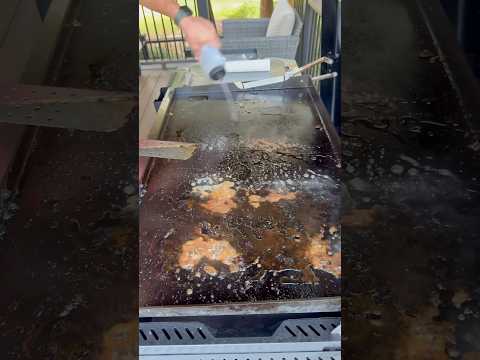 Compete griddle cleaning guide | How To Clean a griddle #weber #blackstone #flattop #rust #grill