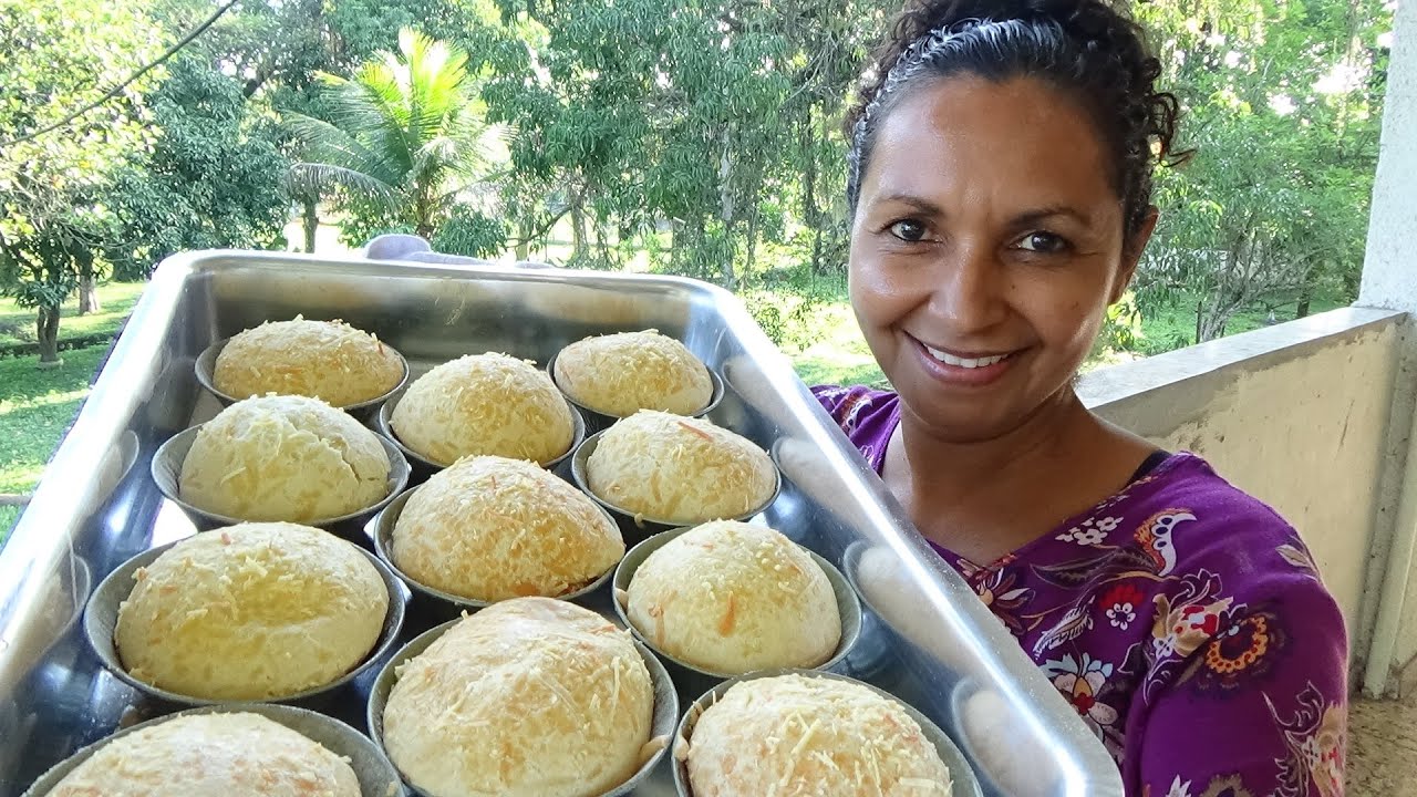 PÃO DE QUEIJO DE LIQUIDIFICADOR CRESCE MUITO