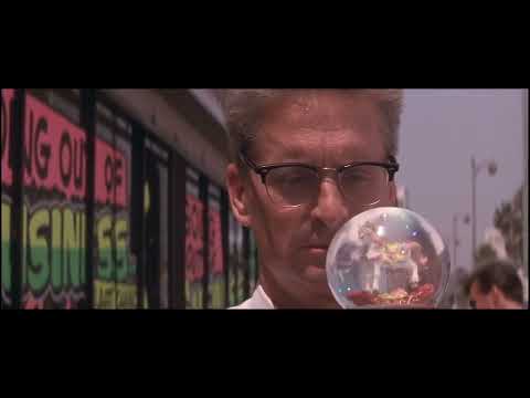 UN GIORNO DI ORDINARIA FOLLIA :  E' FUORI SERVIZIO!