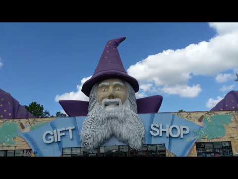 A few roadside attractions near Orlando Florida