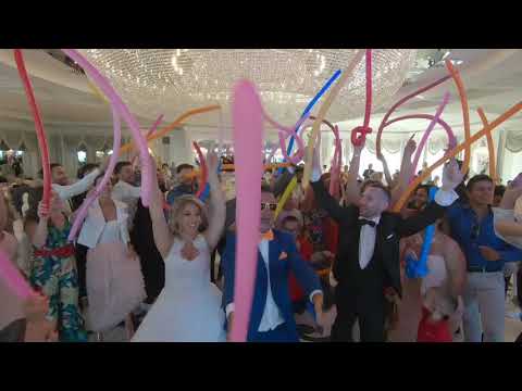 Ingresso Sposi al Ristorante Travolgente - Plaza Vasto - Animatori per Matrimoni Vasto Abruzzo -