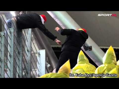 Awantura na stadionie. Szef bezpieczeństwa Legii: Poprosiłem policję o wsparcie. [Sport.pl]