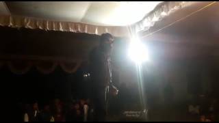 Kumar sanu mimicry hits Ainu nigam stage performance