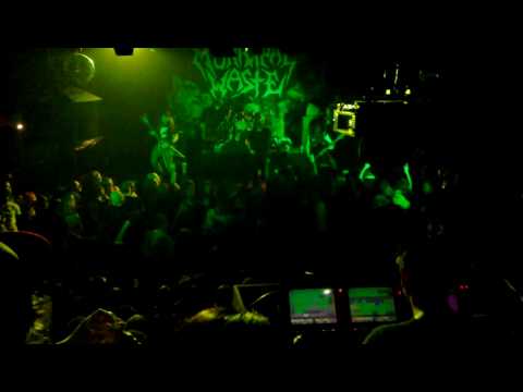 Wall of Death / Municipal Waste - Wrong Answer