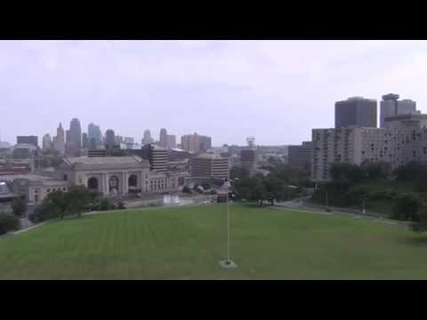 Kansas City, Missouri - Panorama view of the skyline
