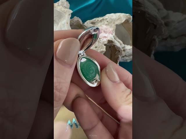 Vídeo relacionado con NHQZ Collar para Vaiana,Collar con colgante de océano de Moana, collar iluminado, collar con colgante trenzado a mano para mujeres y niñas (azul que brilla en la oscuridad)