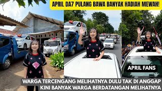 Download lagu April DA7 Returns Home! Residents Amazed to See So Many Luxurious Gifts They Once Disregarded Now... mp3 Download lagu April DA7 Returns Home! Residents Amazed to See So Many Luxurious Gifts They Once Disregarded Now... mp3