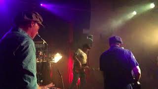 &quot;Money talks&quot; - J.J. Cale Cover