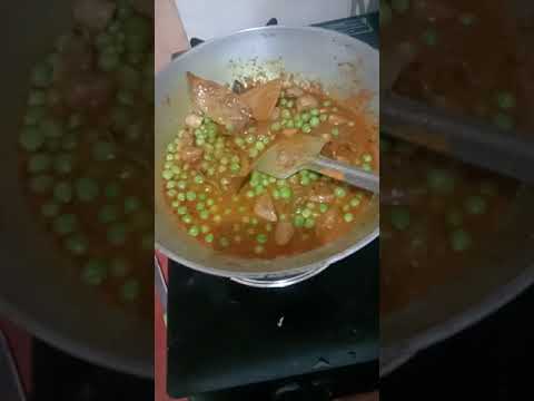 Romi kitchen matar n masroom