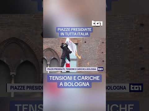 Piazze presidiate in tutta Italia: tensioni e cariche a Bologna