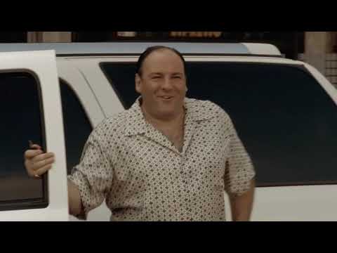 Tony egy segítőkész ember - Maffiózók