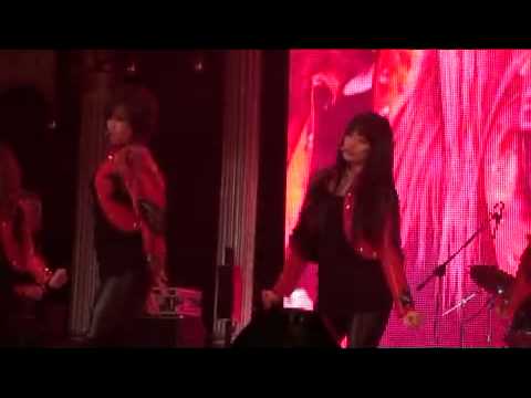 [Cam] 101225 T-ara - Why Are You Being Like This @ Lotte World [2]