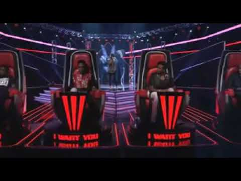 Angolano cantando muito.