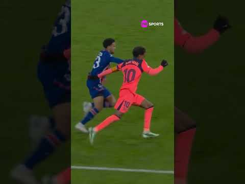 ARRANCADA ESTILO NEYMAR E BIQUINHO ESTILO RONALDO! YAMAL MARCOU ESSE GOLAÇO CONTRA O PSG #shorts