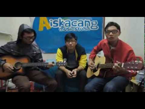 IamNEETA ft Najwa Latif Kau Pergi Jua Cover