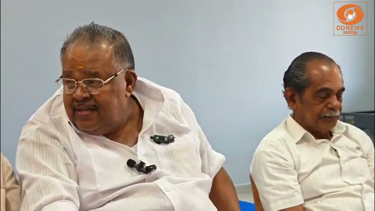 പത്മ കഫെ വിവാദം; ഗണേഷ് കുമാറിനെതിരെ പത്തനാപുരം താലൂ?