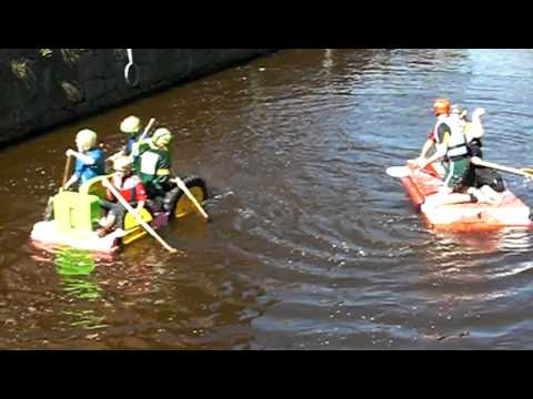 Valborg 2009 - Forsränningen Uppsala Klipp 7