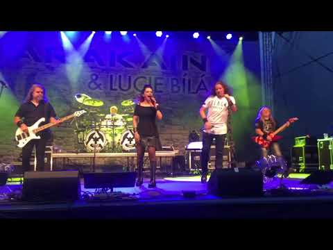 Arakain & Lucie Bílá-Tygřice (live Boskovice)