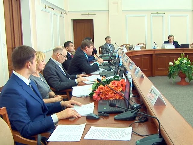 Судьба бюджета АМО решалась в спорах