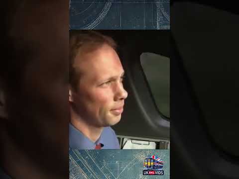 Train goes through red signal #trains #signal #railway #spaday #redsignal  #train #britishrailways