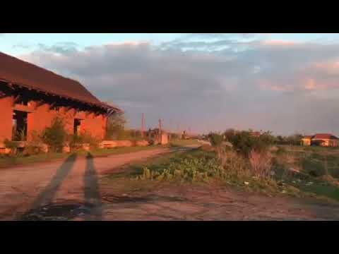 mihaita si tavy motociclisti de la fratostita aprilia tuareg 750 si 800 tavi