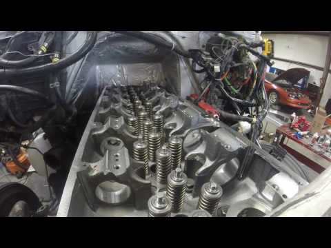 ISX Engine re build PT43 head install 02 by Rawze