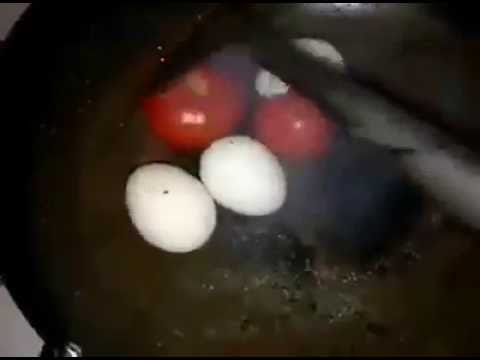 Trứng xào cà chua