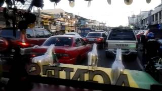 preview picture of video 'Riding the Jeepney past AUF Angeles City 02-02-2015'