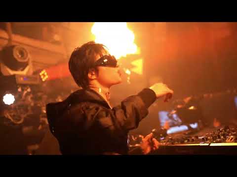 DupleX & DJ Mag Presents Mari Ferrari - 6.5.2022