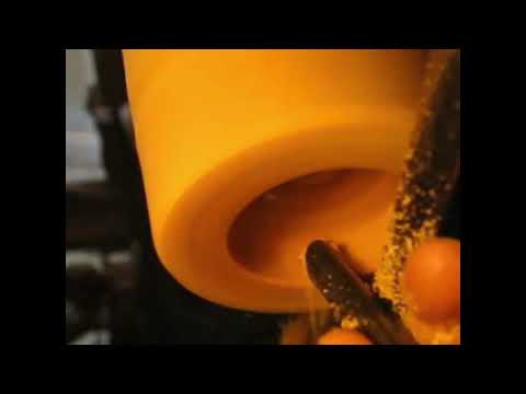 End grain hollowing with bowl gouge and Ellsworth grind