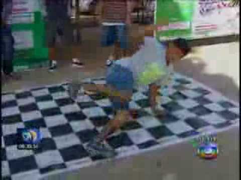 Escola do hip hop do Gama - Oficinas de Rap, Break, Grafite, DJ,Teatro e Educação ambiental.