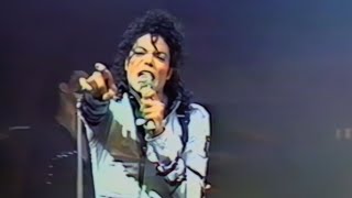 Michael Jackson - Heartbreak Hotel (Live At Wembley Stadium) (Remastered)