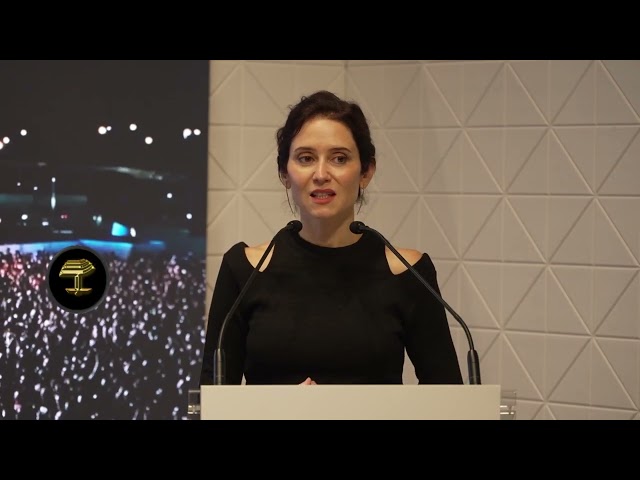 Díaz Ayuso da la bienvenida a Madrid a los “ciudadanos del mundo” que vienen a celebrar FITUR