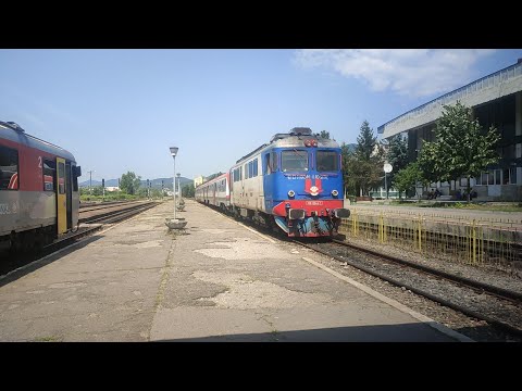 060-DA 60-0544-6 & AM ADH11 DMU la manevra in gara Baia Mare