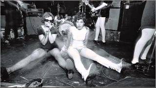 Bikini Kill - Outta Me