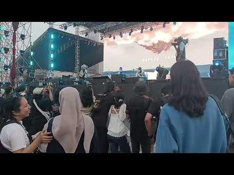 Parade Hujan ft Igor Saykoji- Cerita Tentang Gunung dan Laut (Live Gambir Expo Kemayoran) 01/09/2023