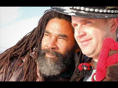 Trebunie Tutki & Twinkle Brothers - i'll honour you.wmv