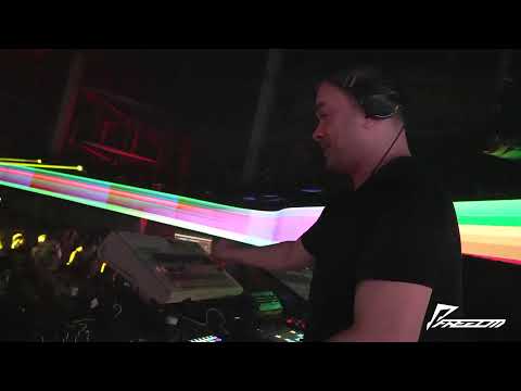 Ritzi Lee (LIVE) - FDM223