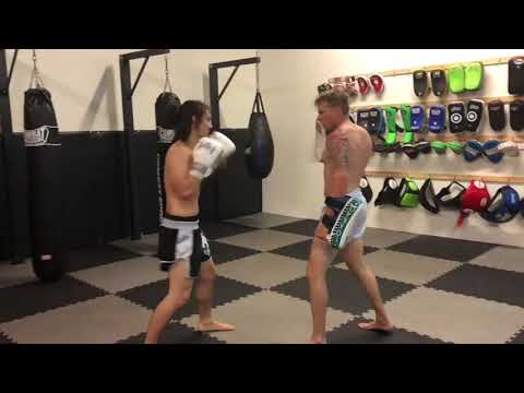 Muay Thai Padwork - Luc Nguyen