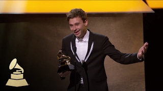 Flume Wins Best Dance/Electronic Album | Acceptance Speech | 59th GRAMMYs