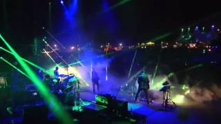 New Order - 5 8 6 (live at Bestival 2012)