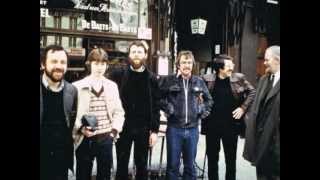 Tony taylor's New Revival Jazz Band       Move the body over