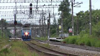 preview picture of video '[RZD] CHS6-007 / ЧС6-007 с поездом №42 Великий Новгород - Москва'