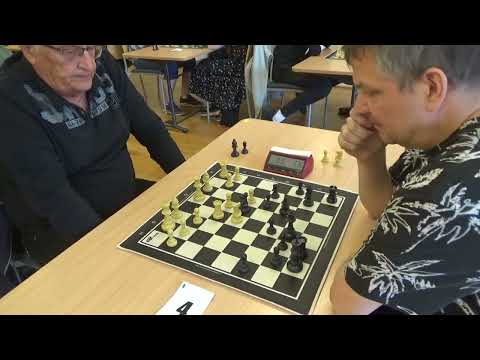GM Vladimir Okhotnik - Gobleja Karlis | Rapid chess